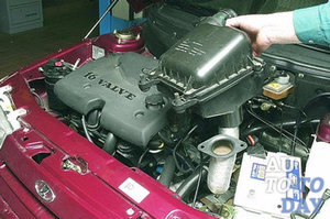 Замена корпуса воздушного фильтра