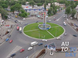 Движение на круговом перекрестке Движение на круговом перекрестке