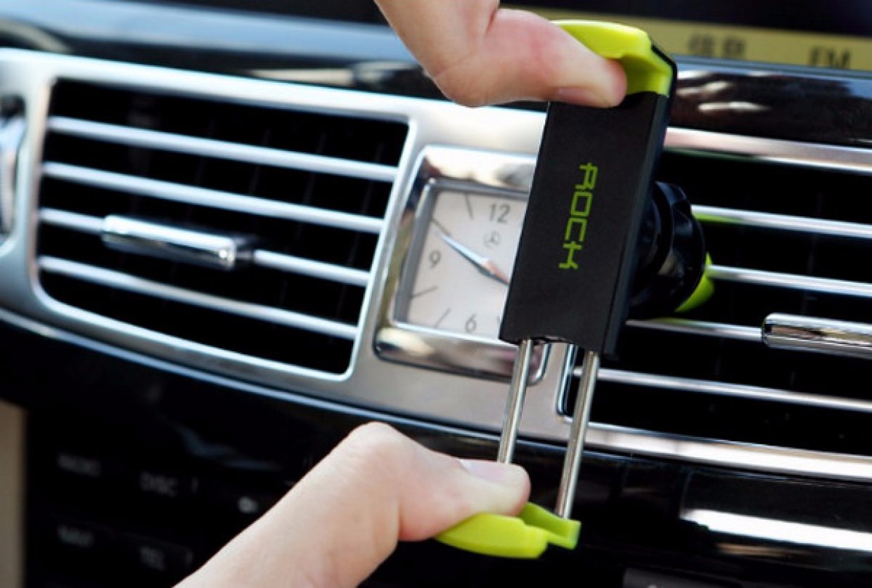 Регулируемый кронштейн