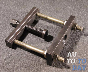 Съемник крестовин Съемник крестовин