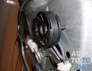 Стеклоподъемник