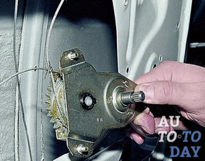 Тросик стеклоподъемника