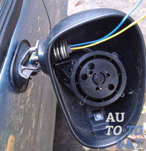 Установка зеркал с подогревом