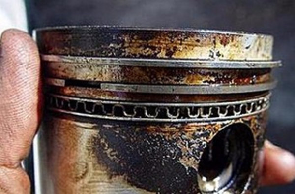 Какой допустимый износ поршневых колец?