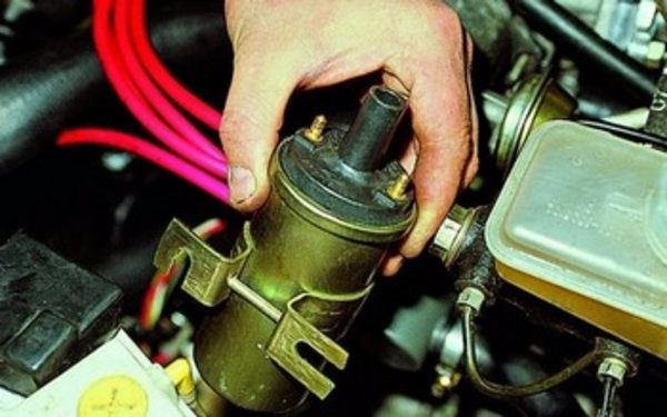 Как поменять катушку зажигания самостоятельно?