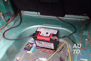 Дополнительный аккумулятор Дополнительный аккумулятор