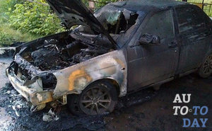 Сгоревшее авто