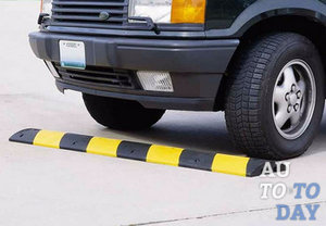 Лежачий полицейский