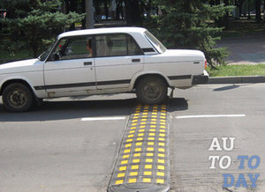 Проезд лежачего полицейского