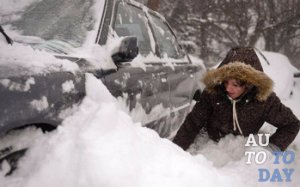 Авто в снегу Авто в снегу