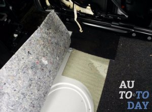 Устанавливаем проводку Устанавливаем проводку