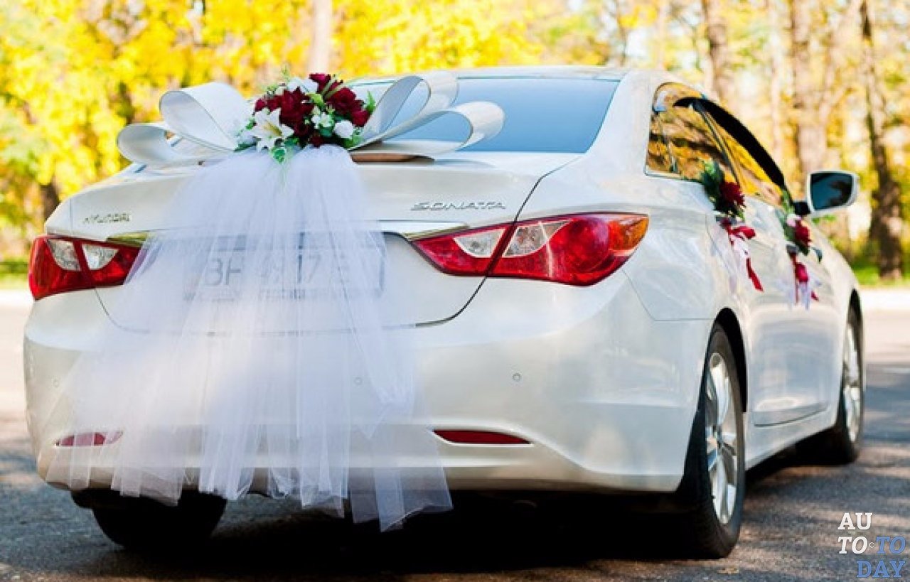 Как правильно украсить свадебный автомобиль