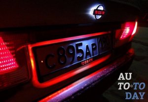 Подсветка номерного знака