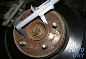 Центровочное отверстие