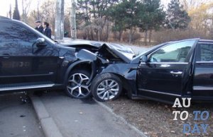 Лобовое столкновение Лобовое столкновение