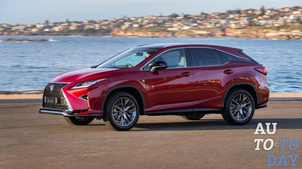Lexus RX с турбонаддувом получит новые спортивные варианты