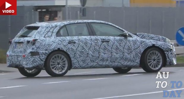 Просторный и более легкий Mercedes-Benz A-Class появится в следующем году