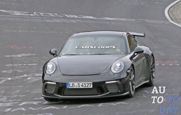 Обновленный Porsche 991 GT3 был пойман шпионами без камуфляжа
