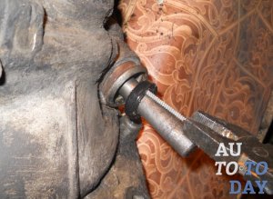 Замена сальника