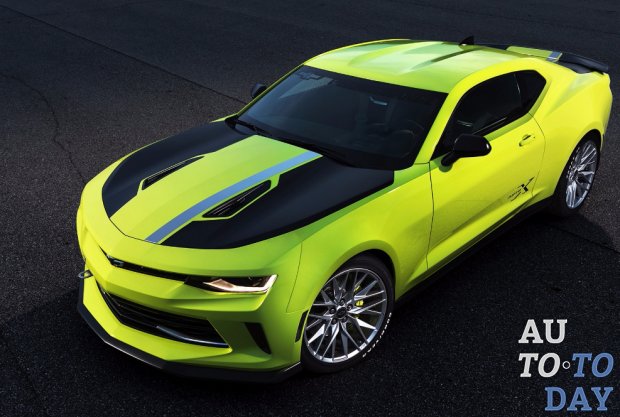 Chevrolet показал на автошоу SEMA пару кислотных Camaro