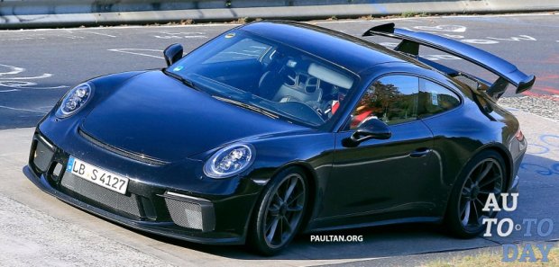 Обновленный Porsche 991 GT3 уже не прячется под камуфляжем