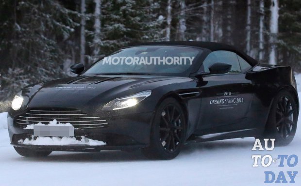 Фотографы запечатлели Aston Martin DB11 Volante