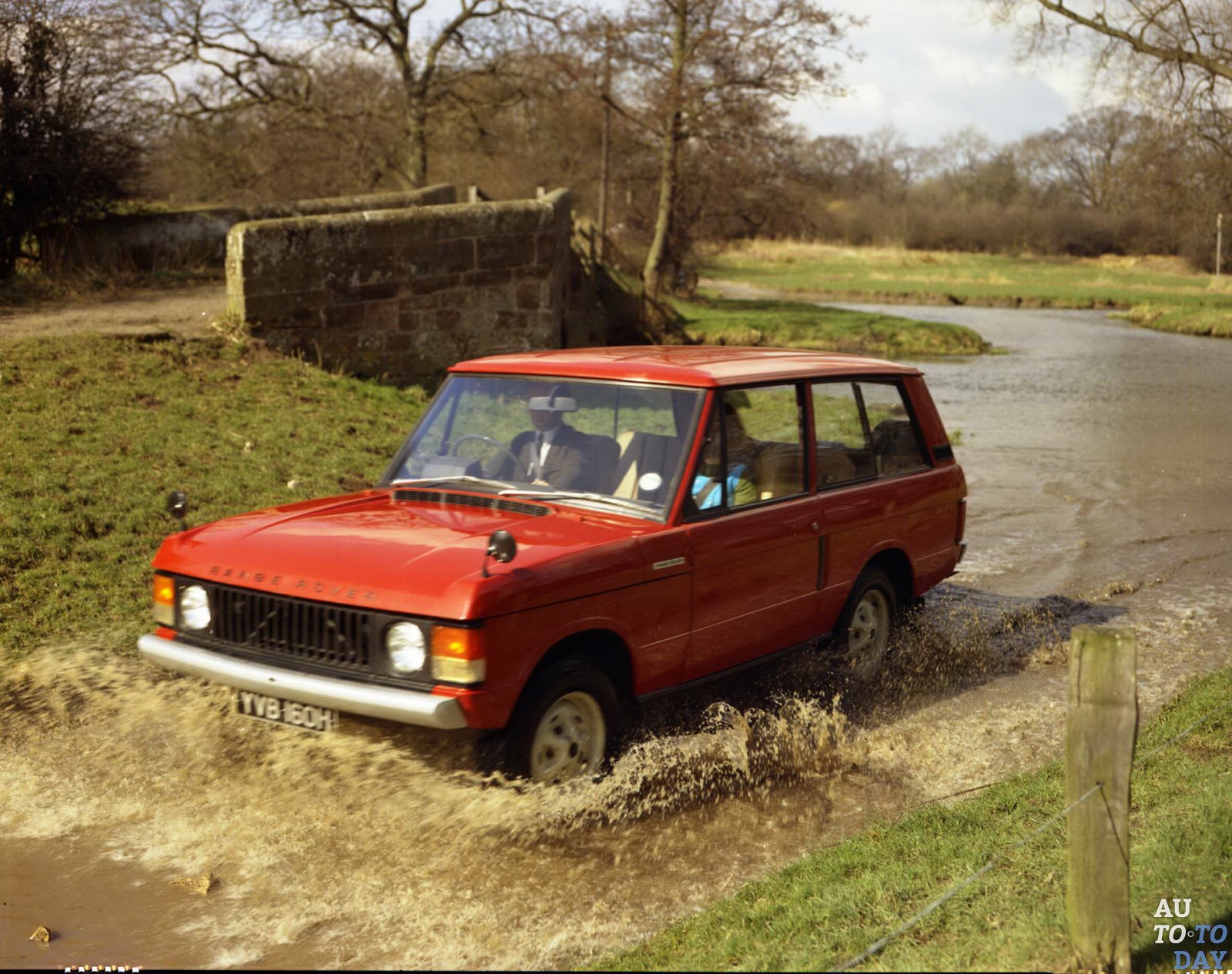 Первый land rover