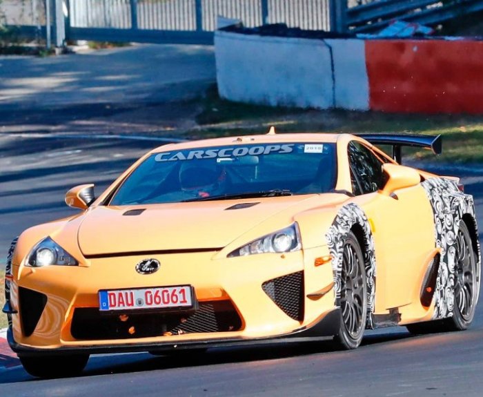 Lexus LFA Япония