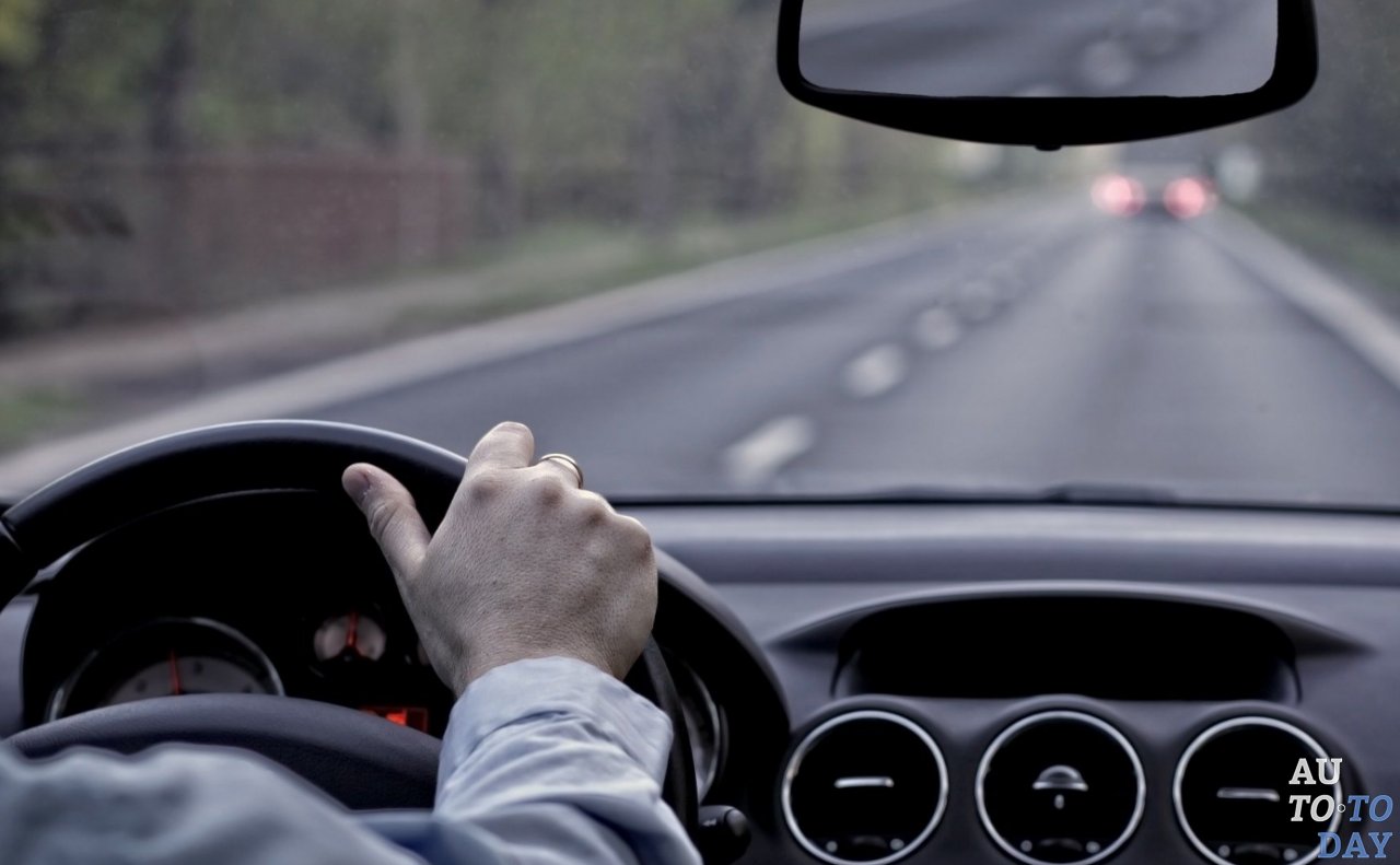 Автомобиль с водителем Автомобиль с водителем