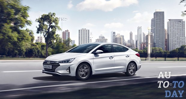 В Украине стартовали продажи нового седана Hyundai Elantra