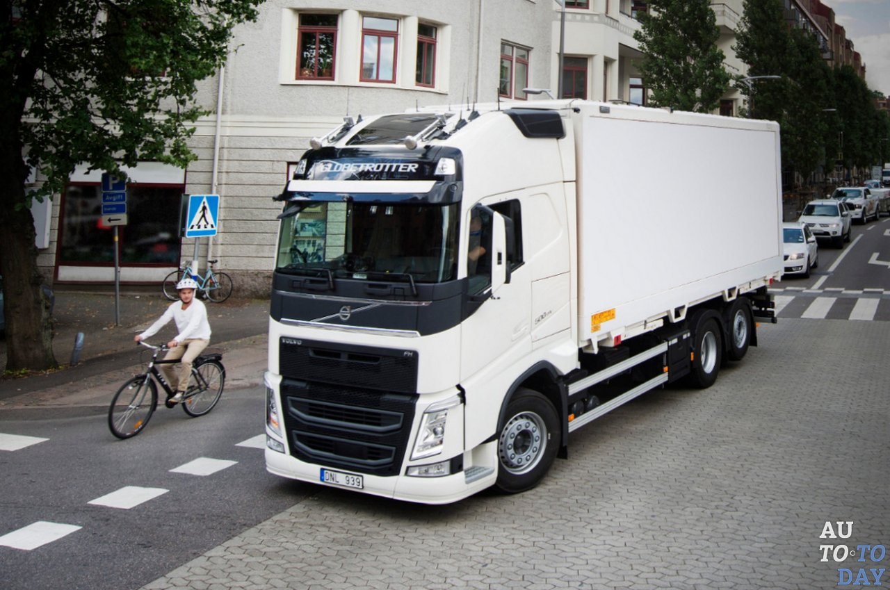 Грузовик из Европы