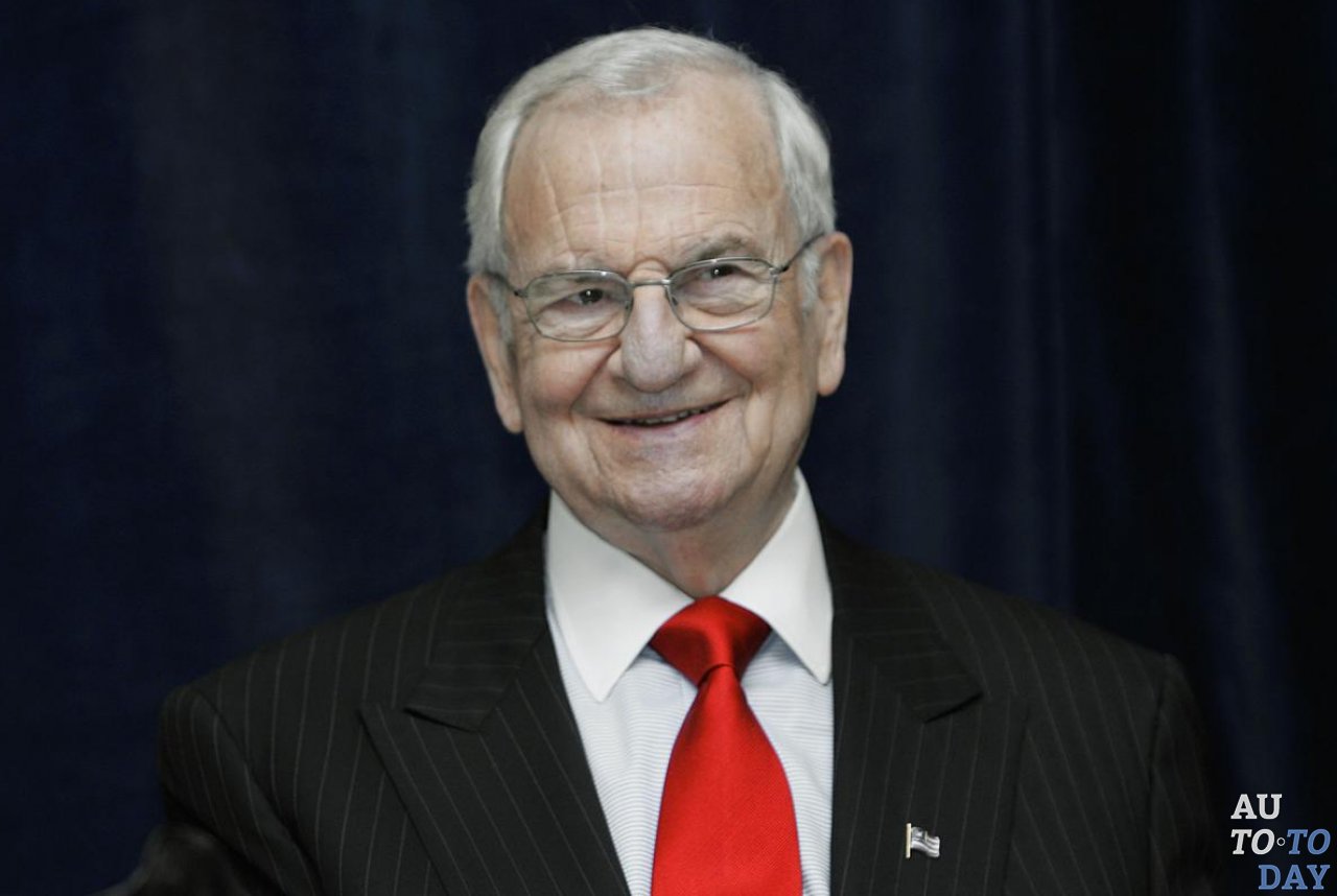 Экс-президент Ford Ли Якокка покинул автомобильную индустрию