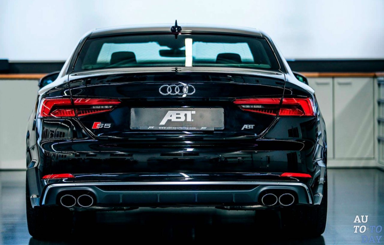 ABT Sportsline готовится к гонкам электрических внедорожников ABT Sportsline готовится к гонкам электрических внедорожников