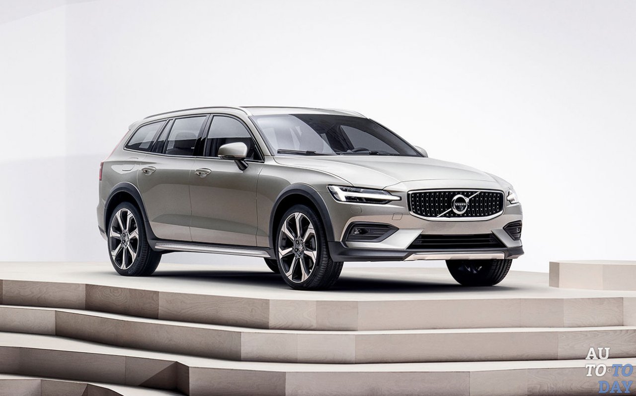 В Украине начались продажи обновлённых Volvo V60 Cross Country и Volvo S60