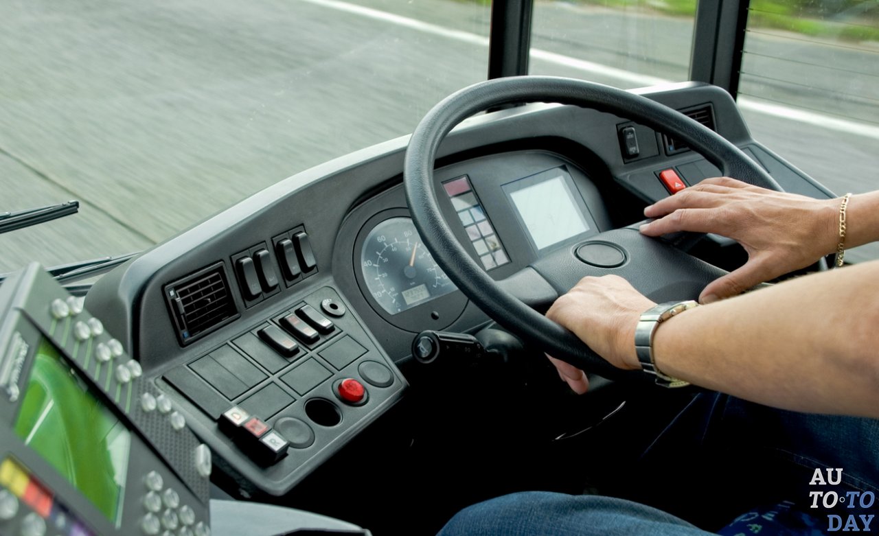 Водитель автобуса Водитель автобуса