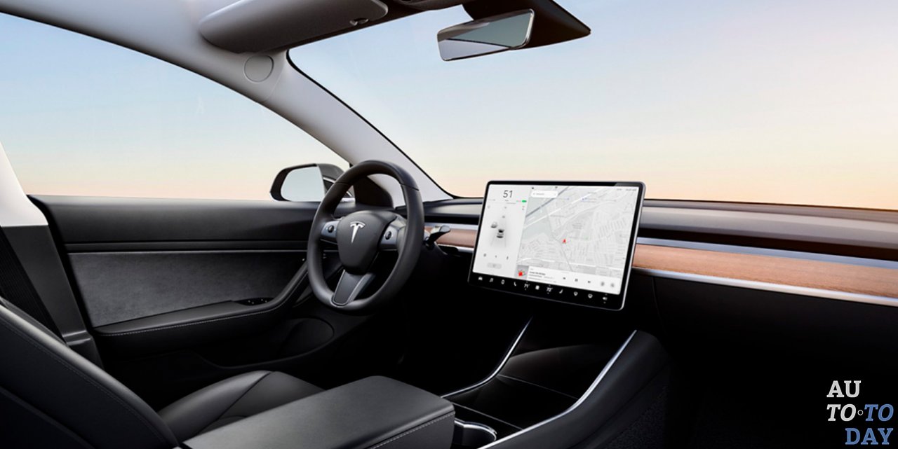 Tesla добавит Netflix и YouTube в свои автомобили Tesla добавит Netflix и YouTube в свои автомобили