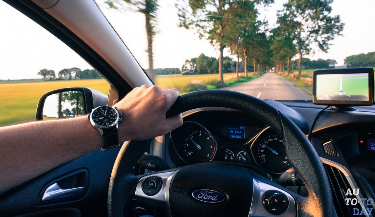 Езда на машине из телематикой