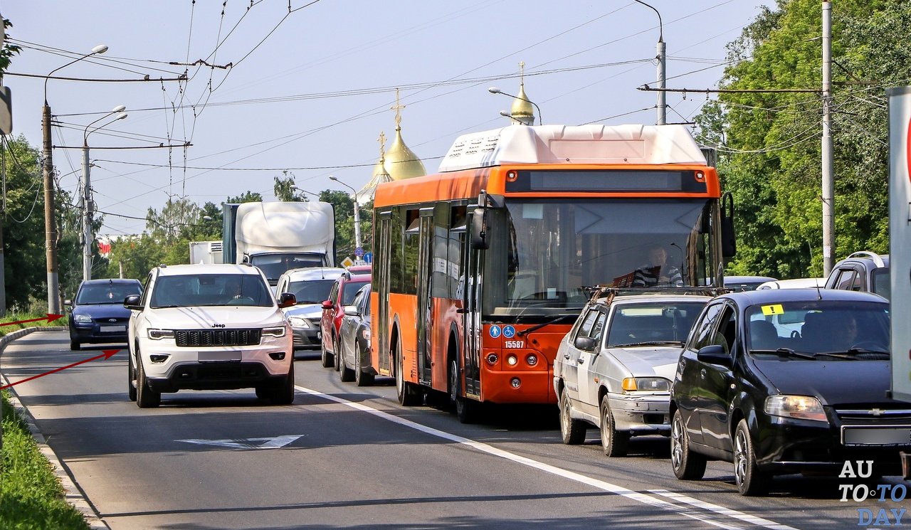 Езда по выделенной полосе для общественного транспорт