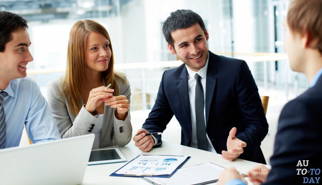 Разговор с сотрудниками страховой компании Разговор с сотрудниками страховой компании