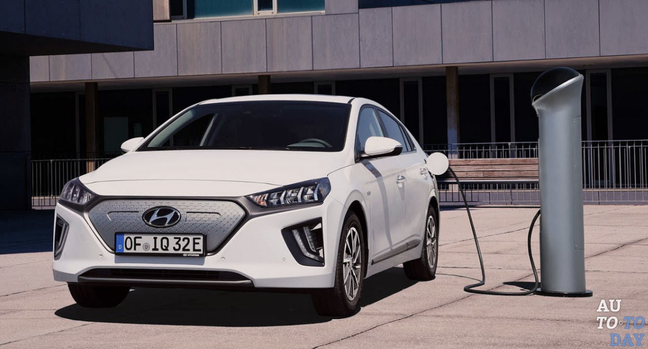 Hyundai IONIQ Electric Hyundai IONIQ Electric
