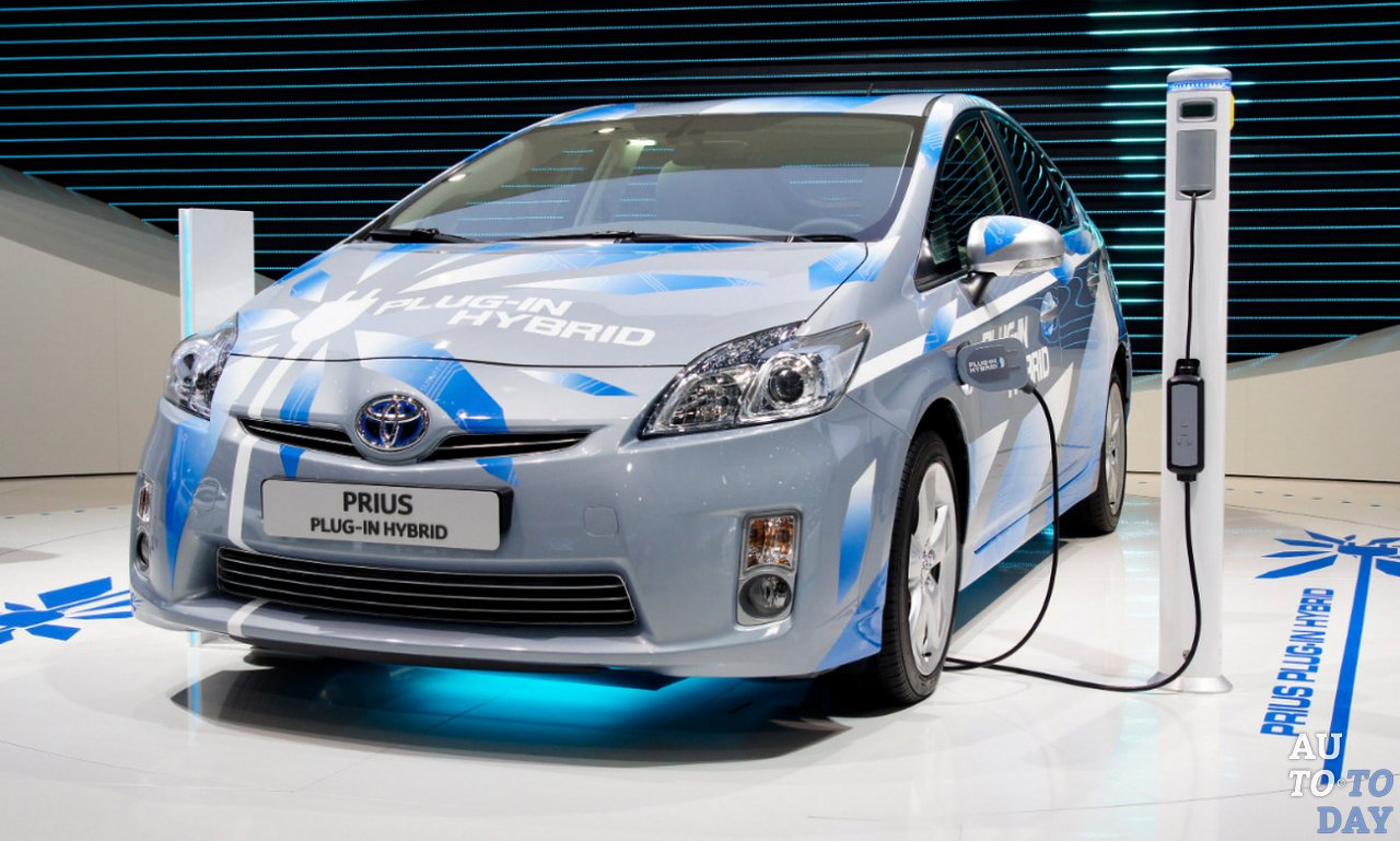 Электромобиль Toyota Prius Prime Электромобиль Toyota Prius Prime