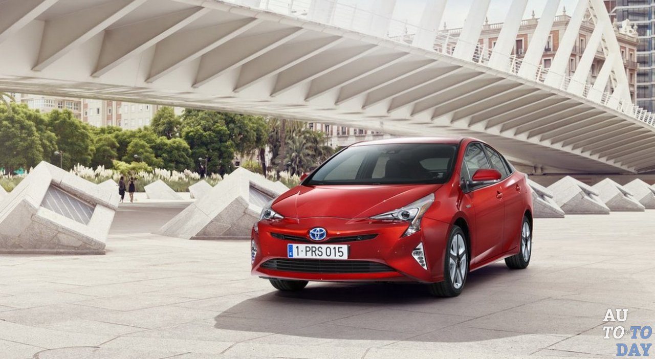 Гибридный автомобиль