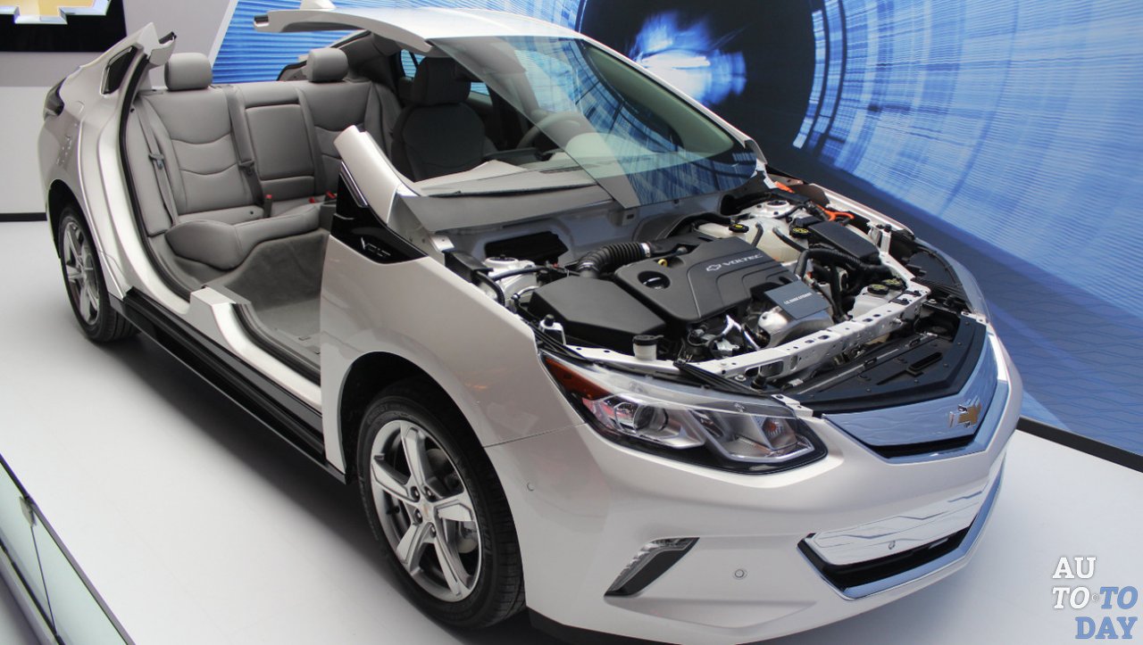 Гибридный автомобиль