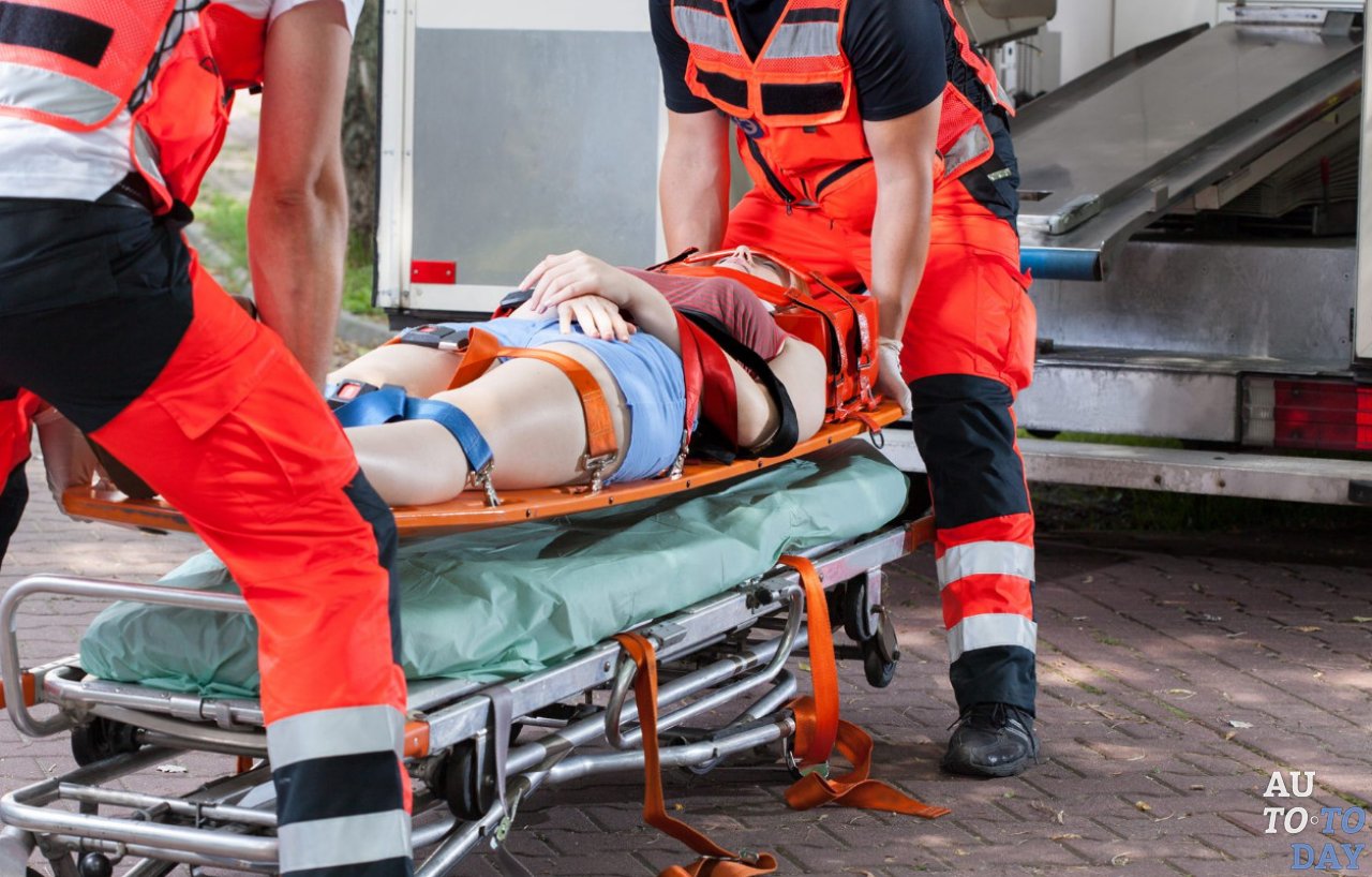 Потерпевшая после ДТП Потерпевшая после ДТП