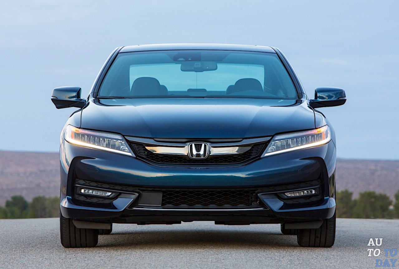 Honda сокращает производство Civic и Accord Honda сокращает производство Civic и Accord