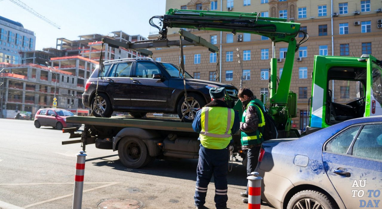 Вызов эвакуатора сотрудником ГИБДД