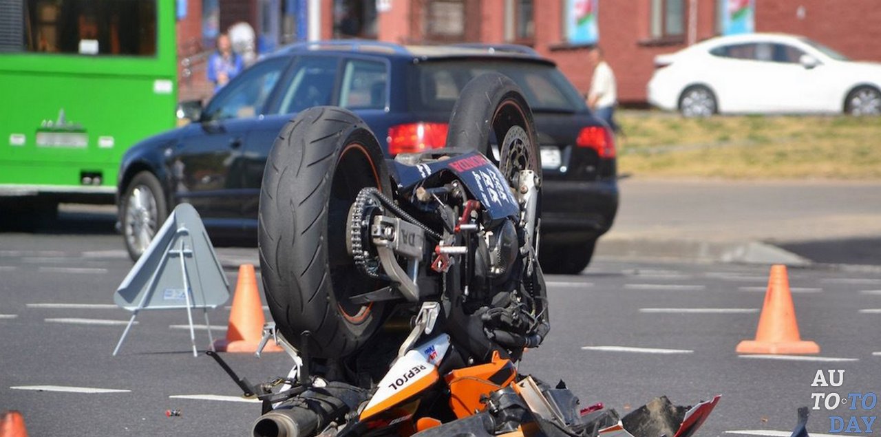 ДТП с участием мотоцикла ДТП с участием мотоцикла