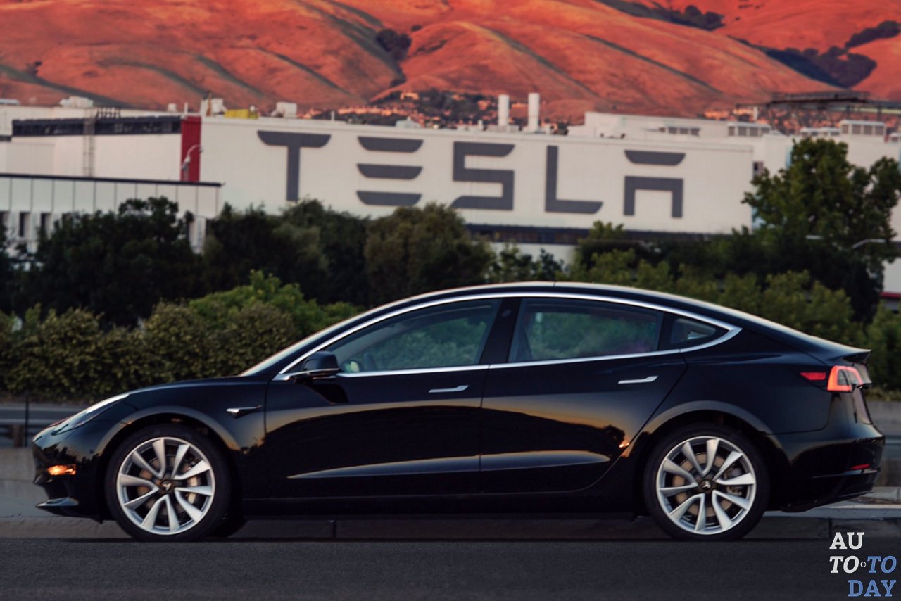 Tesla готовится начать сборку Model 3 в Шанхае Tesla готовится начать сборку Model 3 в Шанхае