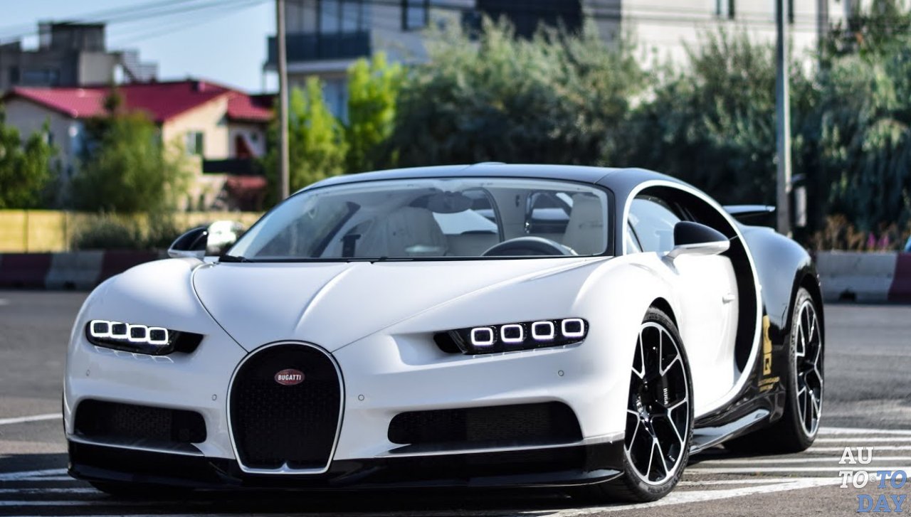 Рэпер Пост Мэлоун очарован новым жемчужно-белым Bugatti Chiron