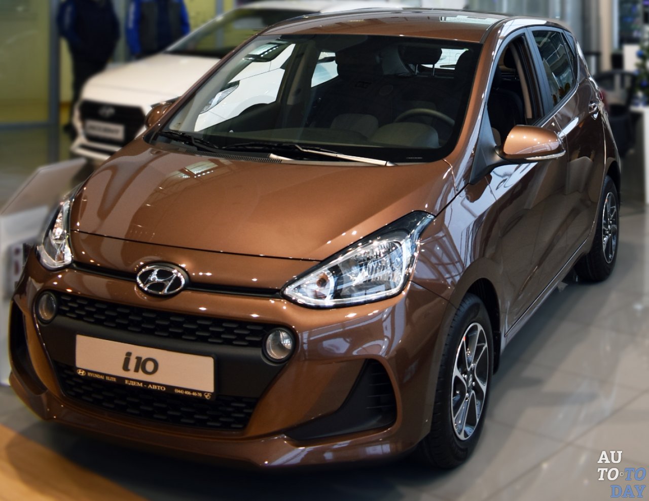 Компания XTomi опубликовала рендеры Hyundai i10 N